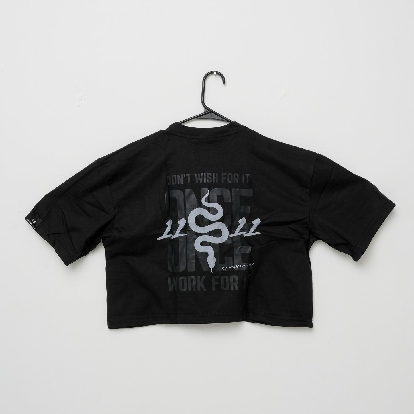 11:11 CROP TOP BLACK AND GREY