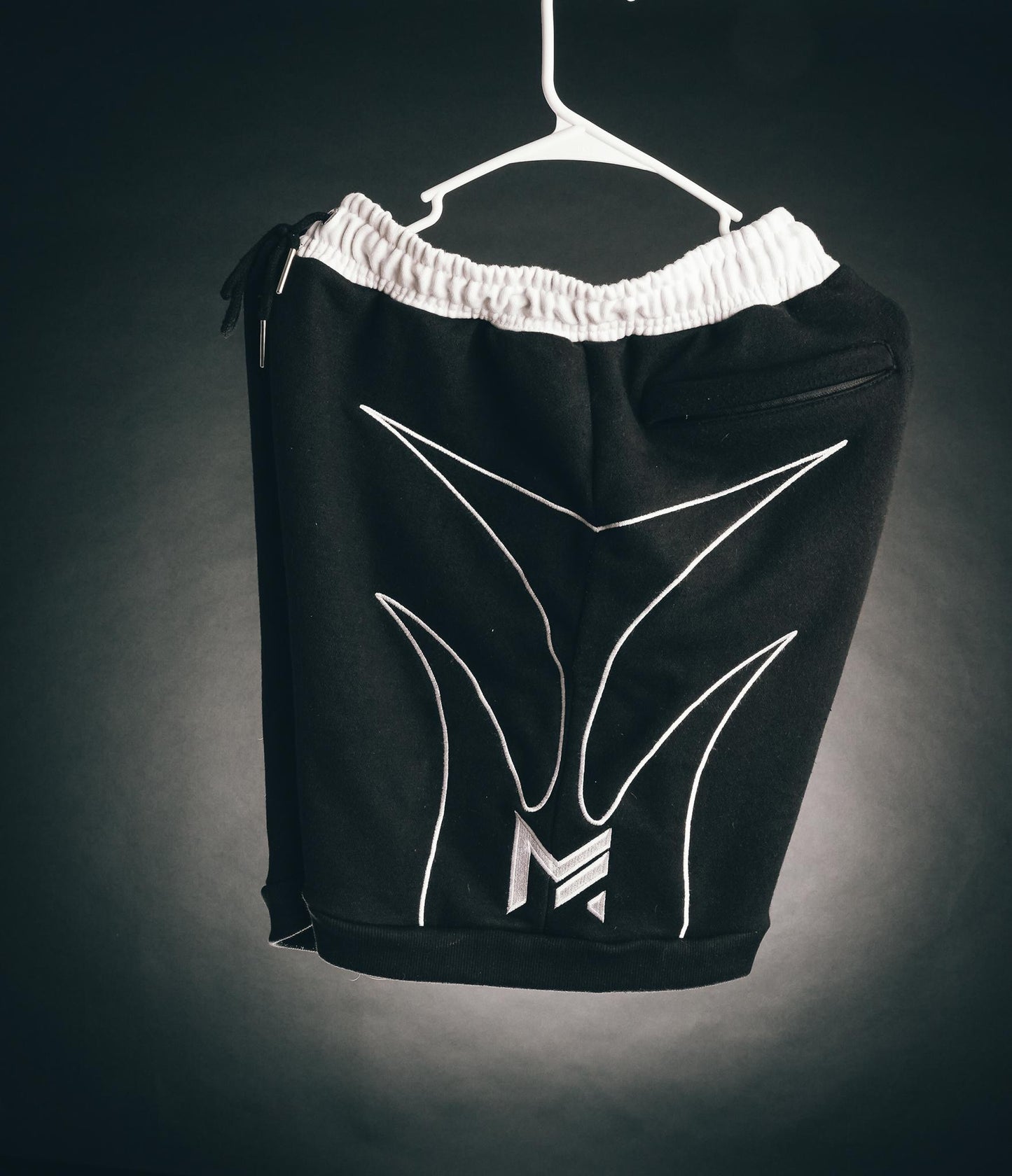 STRIPE REDEMPTION SHORT