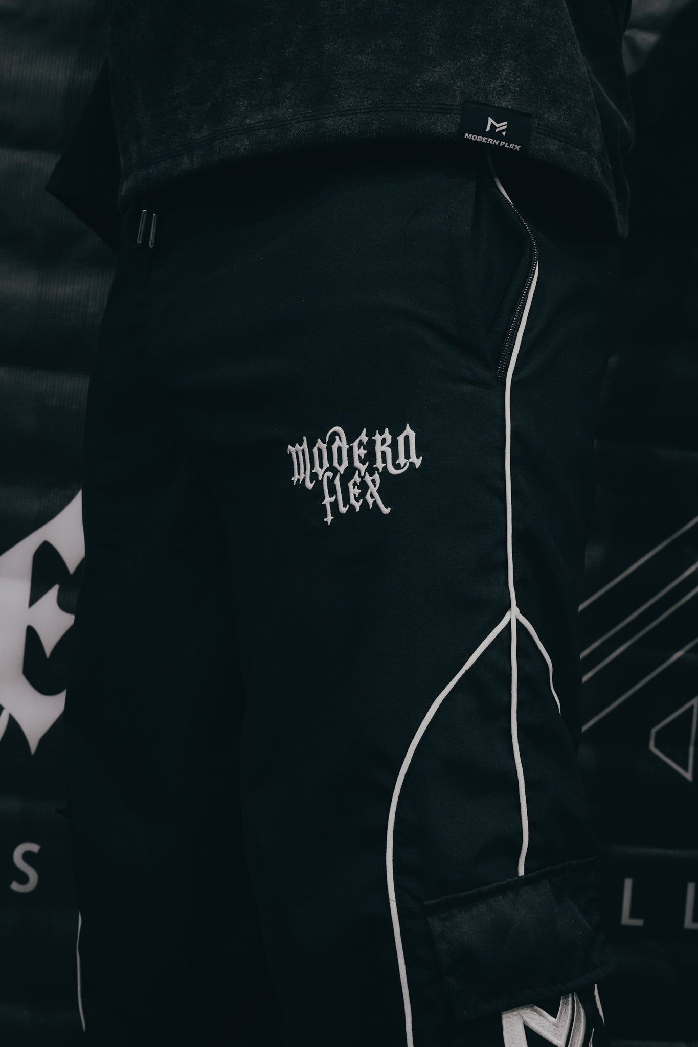 CARGO MODERN SWEATS