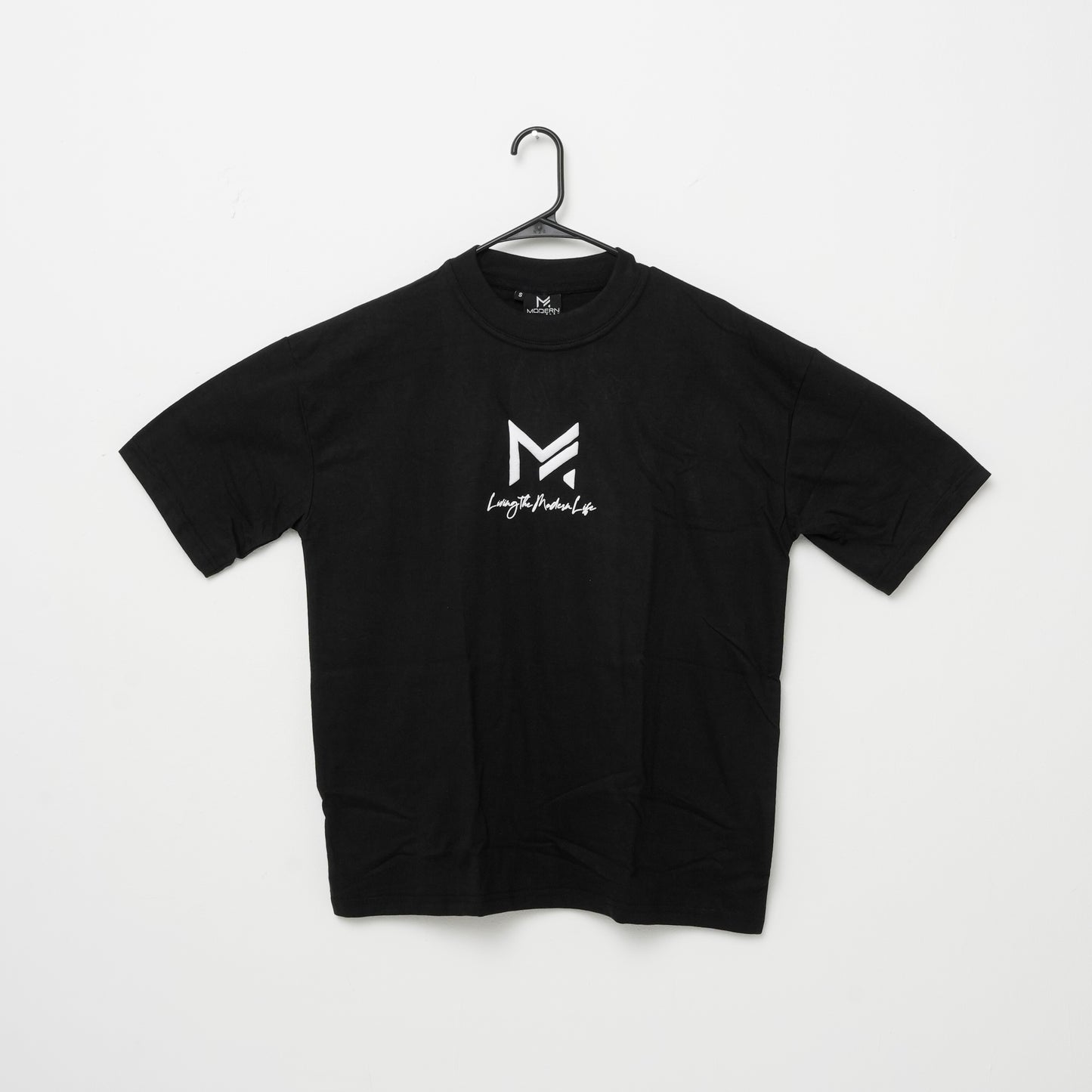 LIVING THE MODERN LIFE BLACK