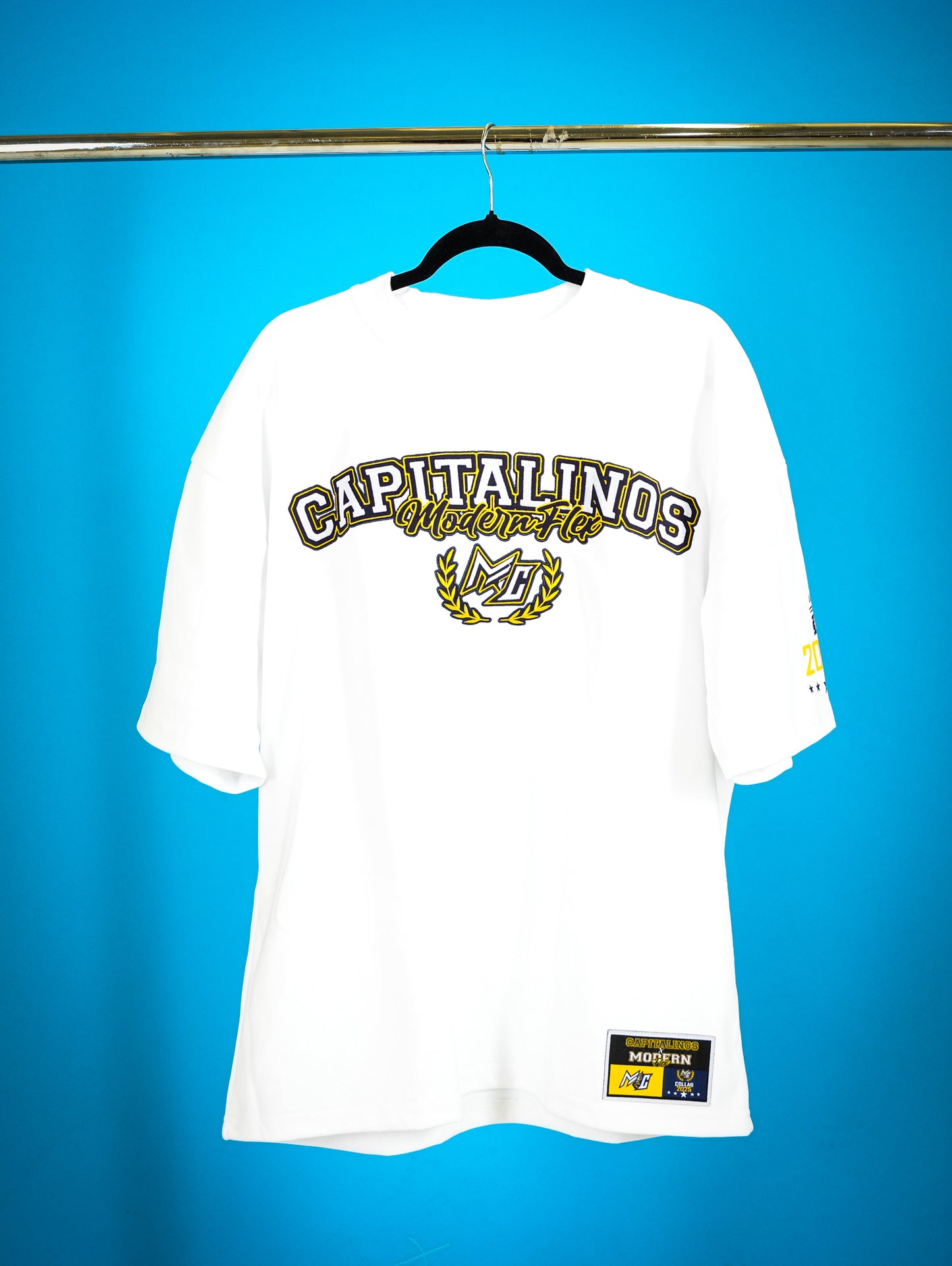 Capitalinos Embroided shirt